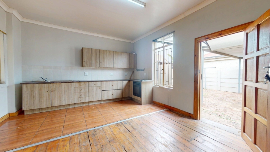 6 Bedroom Property for Sale in Potchefstroom North West